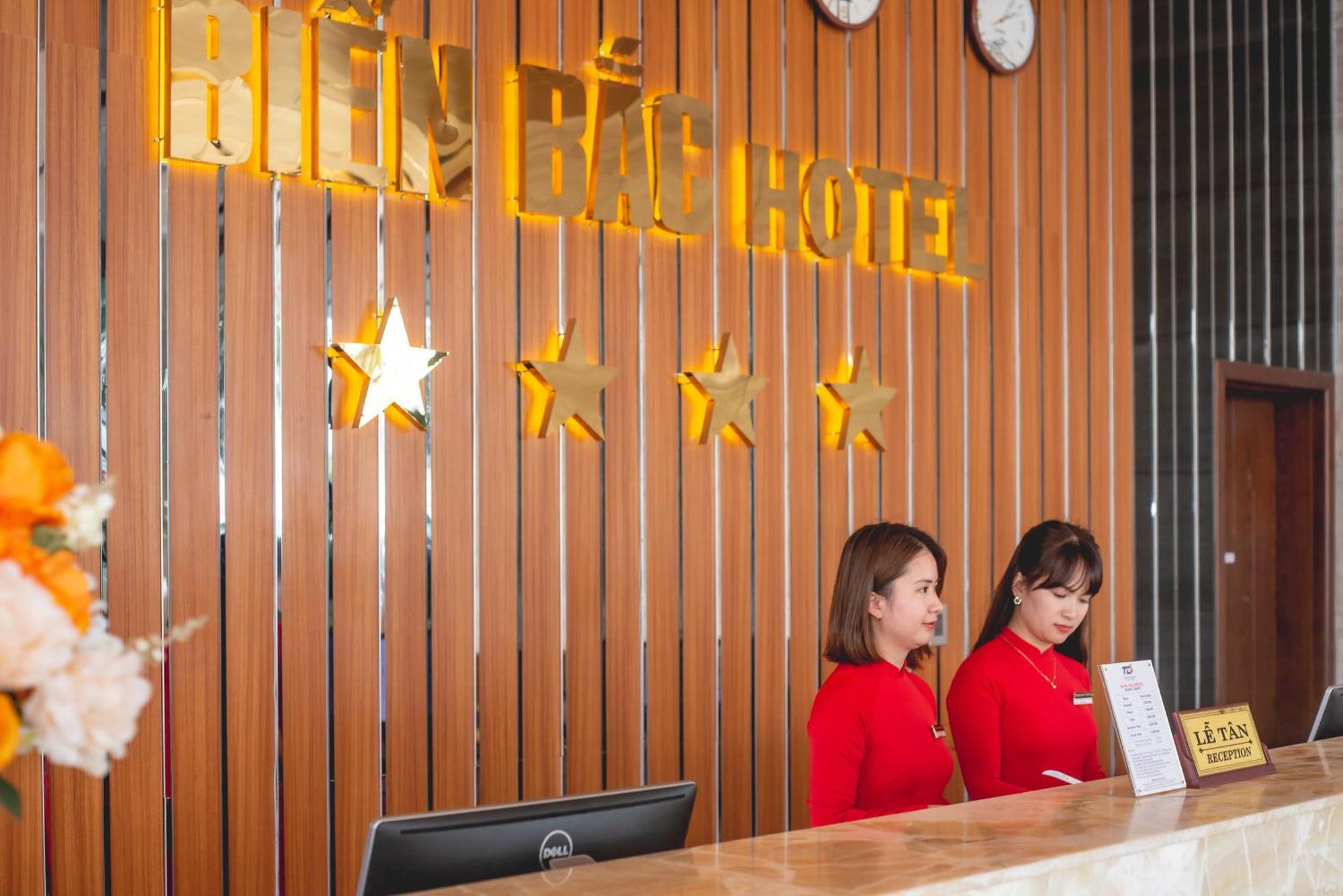 Bien Bac Hotel Mong Cai Exterior foto