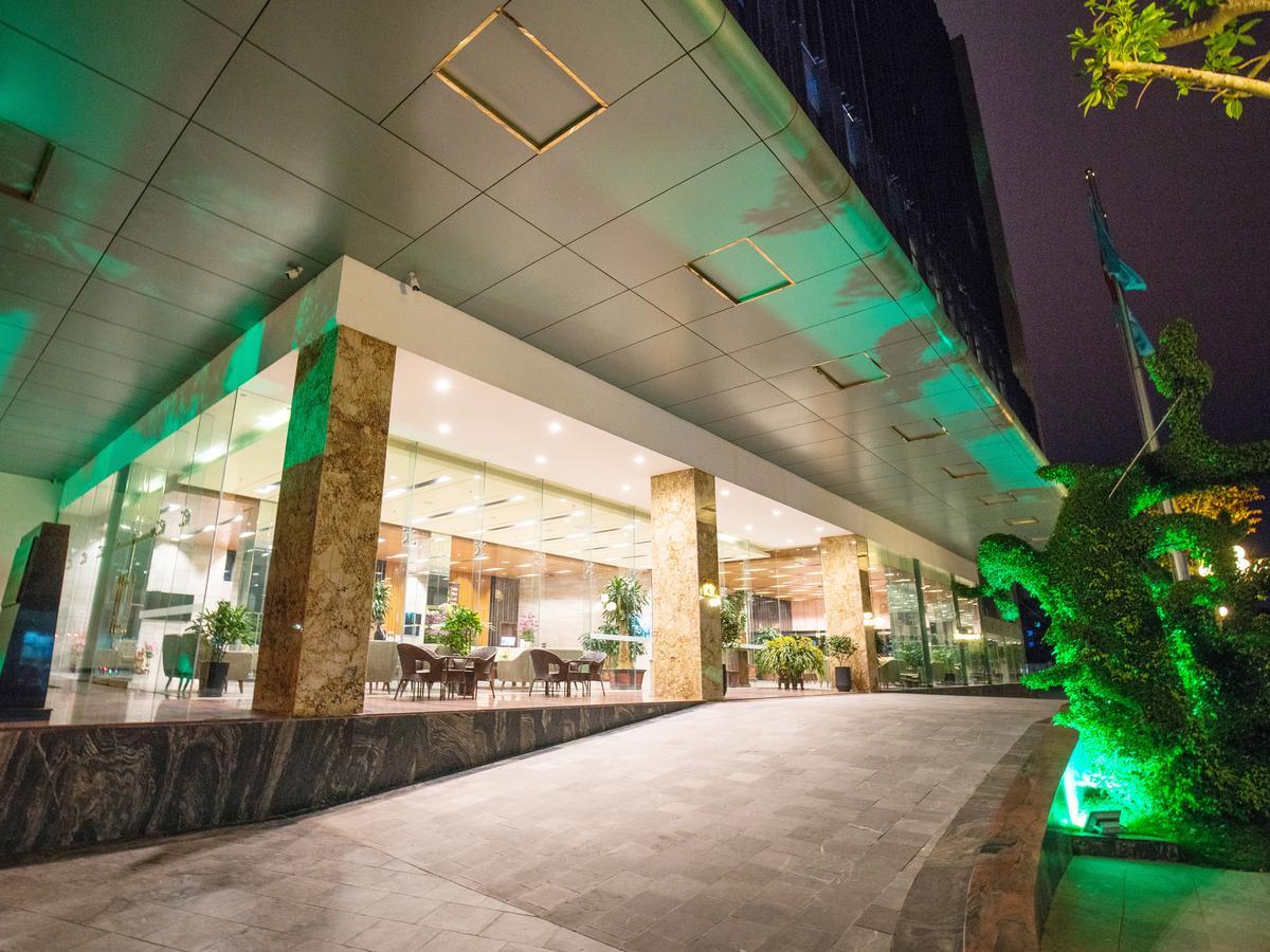 Bien Bac Hotel Mong Cai Exterior foto